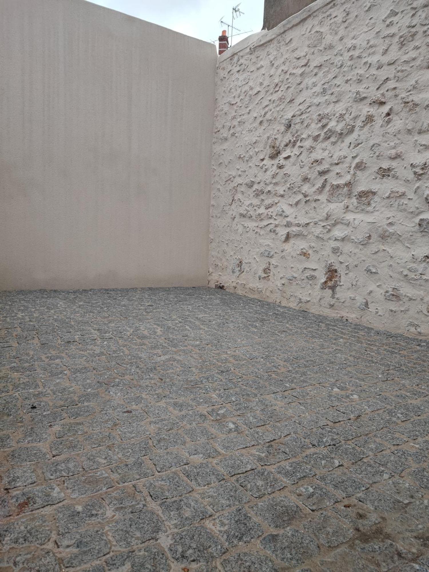Beau Quartier Et Central, Maison Spacieuse Avec Cour, 3 Chambres, 3 Salles De Bains A 10 Min A Pied De La Gare Орлеан Екстер'єр фото